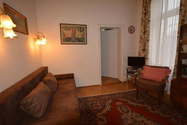 Vienna Holiday Apartments Екстериор снимка