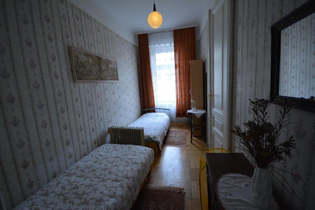Vienna Holiday Apartments Екстериор снимка