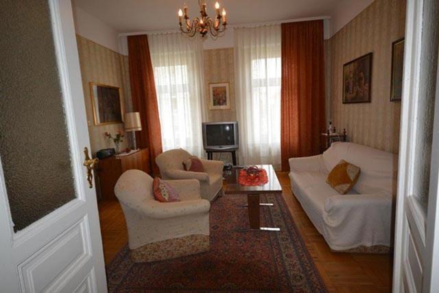 Vienna Holiday Apartments Екстериор снимка